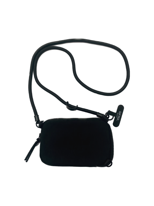 【3WAY SHOULDER POUCH and PHONE ATTACHMENT】