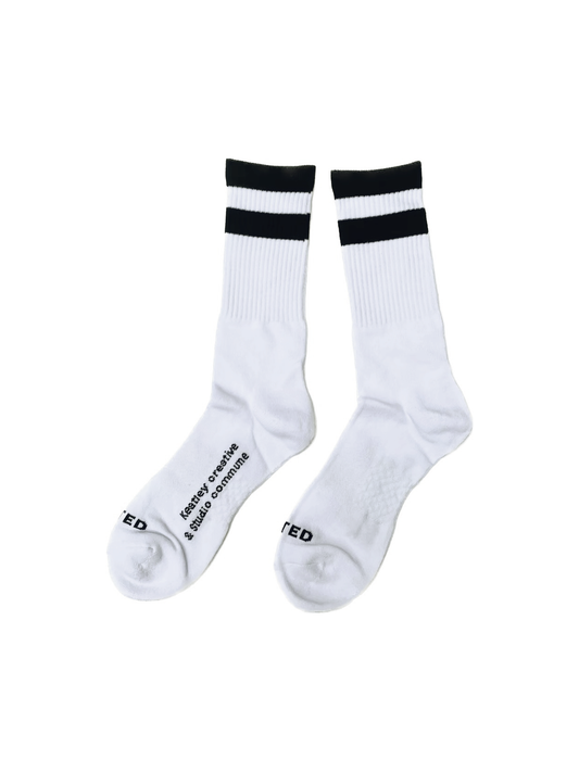 SOCKS WHITE SOCKS in sets of Two pairs / with Tyvek drawstring bag